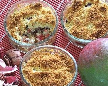 Crumble mangue, framboise et noix de coco
