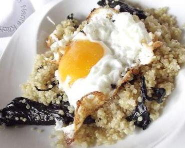 Quinoa aux trompettes de la mort et son oeuf au plat