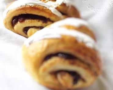 Pull apart bread roll aux raisins secs