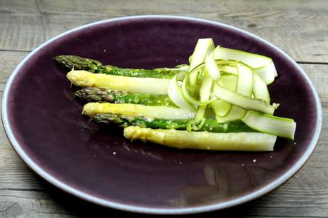 Gratin d’asperges vertes et blanches au parmesan façon Ducasse