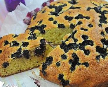 Gâteau moelleux à la myrtille