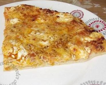 Pizza aux trois fromages