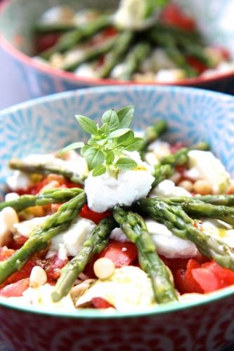 Salade de pâtes asperges tomates et mozzarella