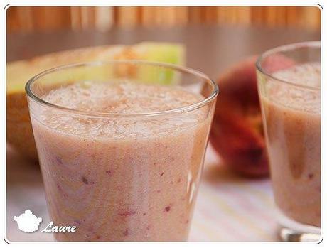 Smoothie pêche et melon