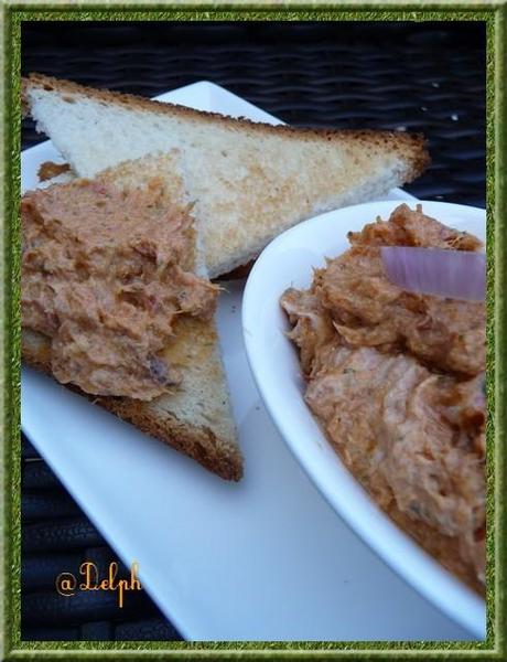 Rillettes de thon à la tomate