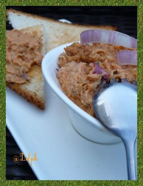 Rillettes de thon à la tomate