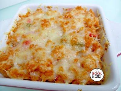 Riz aux poivrons et sauce tomate, gratiné au comté