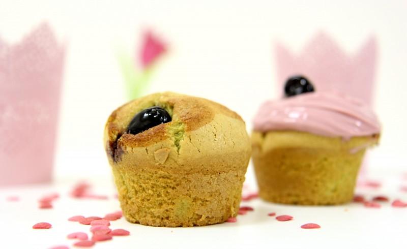 Muffin ou cupcake pistache et cerises amarena