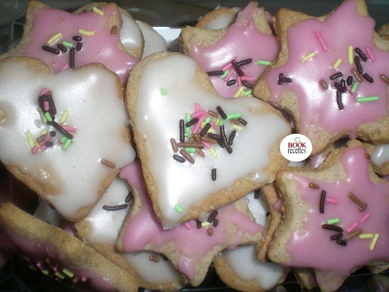 Bredeles de Noël à la cannelle et fleur d'oranger 