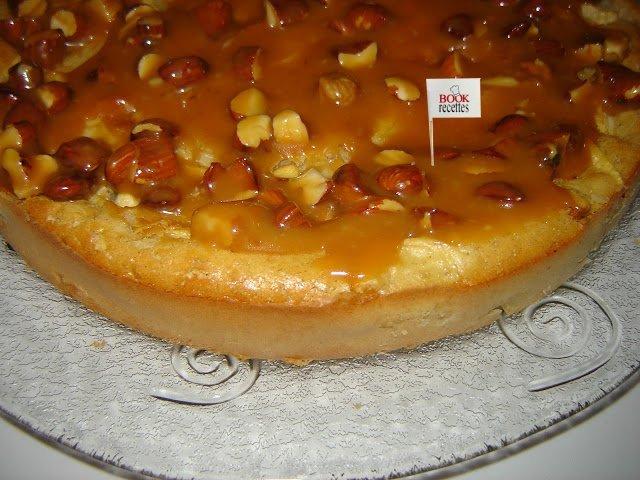 Fondant aux pommes et amandes caramélisées