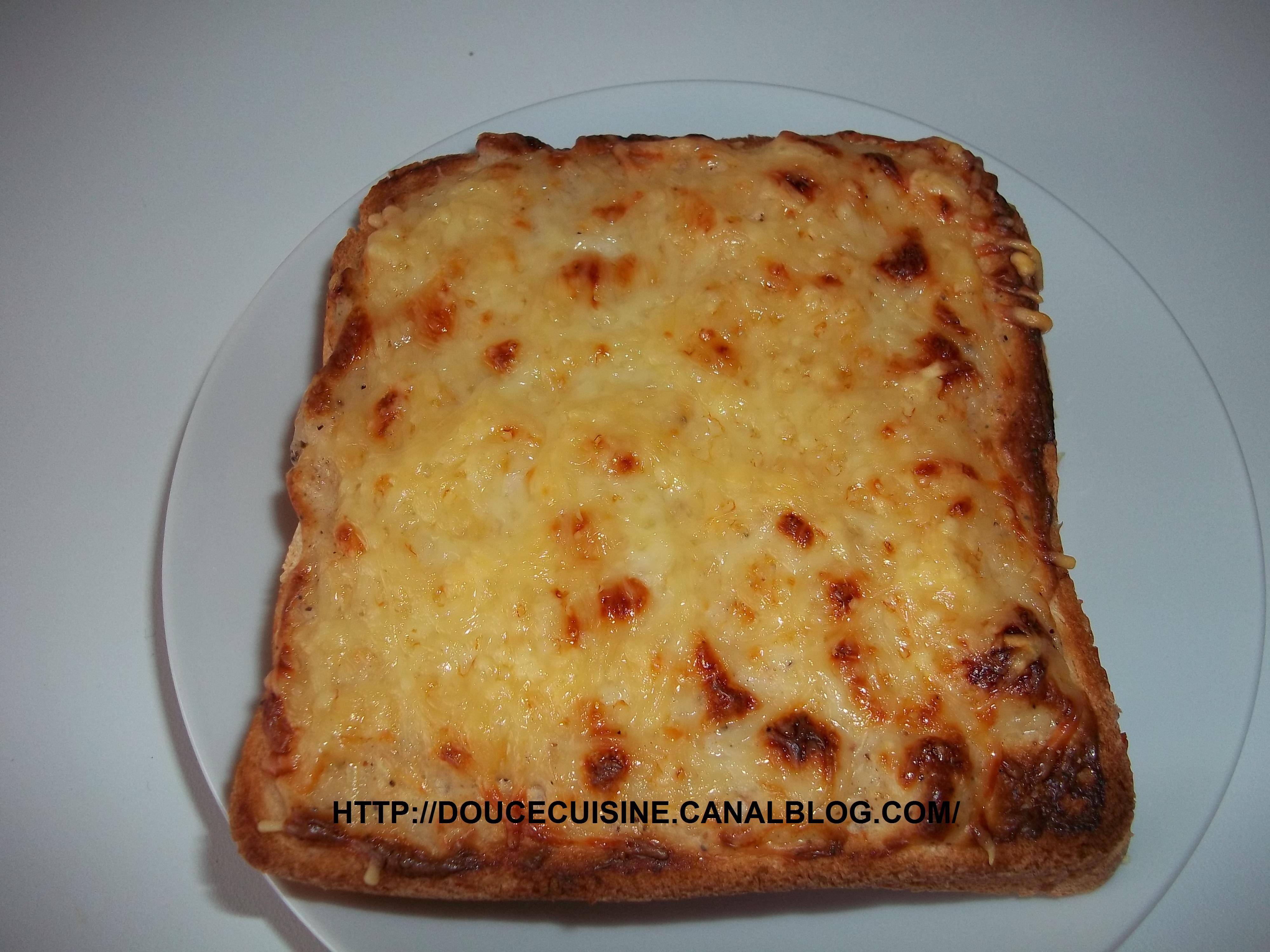 Croque monsieur à la béchamel