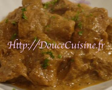 Sauté de porc au curry wallpaper-1689754