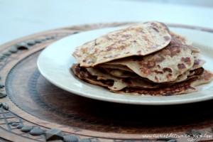 Pancakes à la farine de chataignes et aux pommes