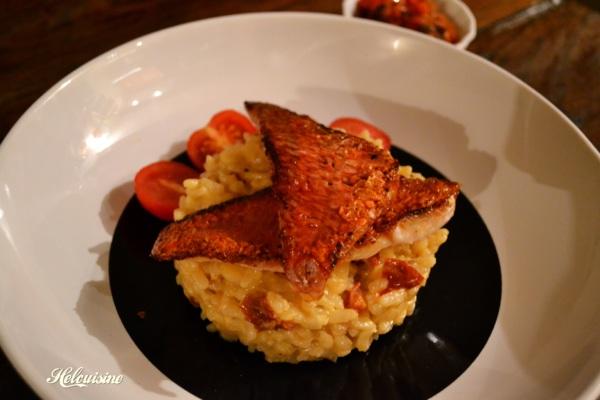 Rouget, risotto aux tomates séchées et une sauce vierge (à ma façon)