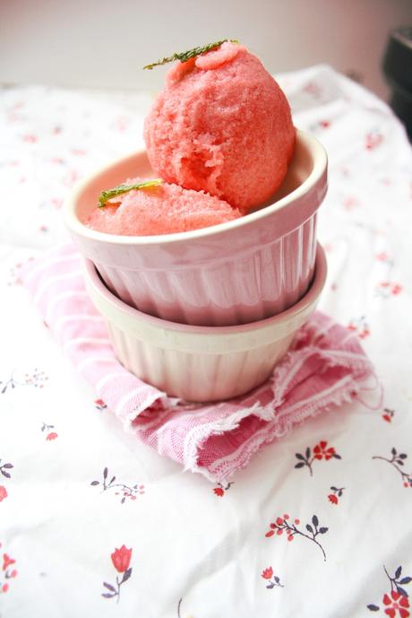 Sorbet aux fraises sans sorbetière