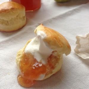 Scones au Miel de Poire ou confiture