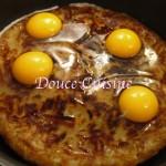 Oeufs au bacon et galette de pommes de terre façon Gordon Ramsay Oeufs au bacon et galette de pommes de terre façon Gordon Ramsay