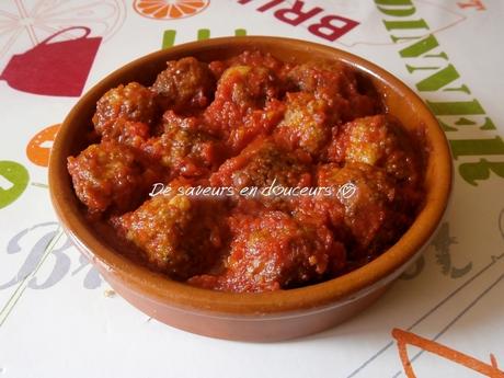 Albóndigas en salsa de tomate