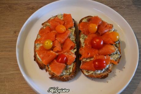 Tartine truite fumée / oseille