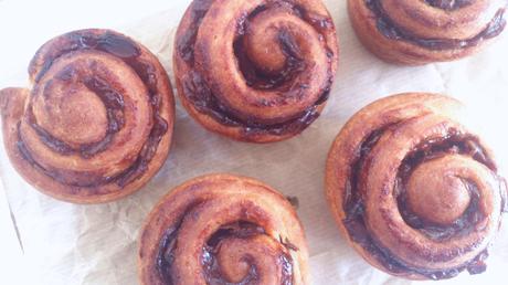 Briochettes au caramel d’amandes