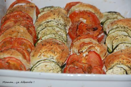 Tian courgette tomate et chèvre sur lit de riz