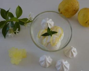 Glace au citron aux éclats de meringue
