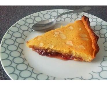 Tarte aux amandes et à la confiture de prunes