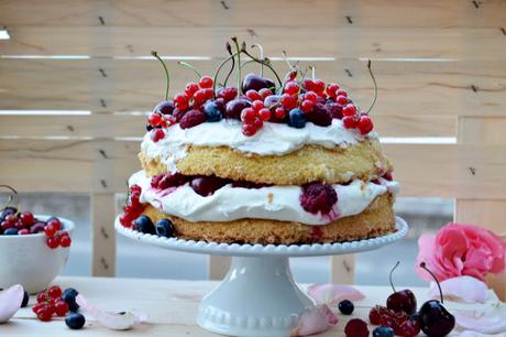 Victoria Sponge Cake 