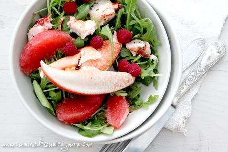 Salade de homard au pamplemousse et framboises