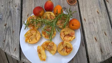 Mini clafoutis abricots-romarin