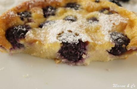 Clafoutis aux amandes et aux mûres