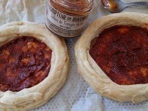 Tartelettes aux œufs, chorizo et poivrons