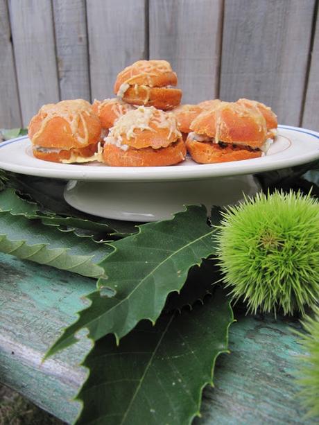 Petits pains à la tomate