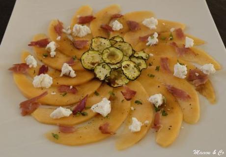 Carpaccio de melon, chèvre et chips de courgettes