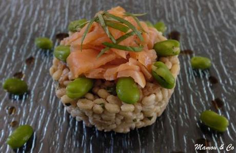 Salade de blé aux fèves et au saumon fumé