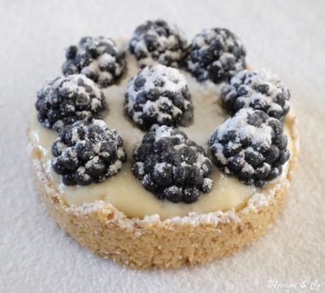 Tartelettes de mûres sauvages et crème chiboust à la bretonne