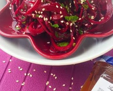 Salade de Betteraves crues et Sésame Vinaigrette au Miel et Agrumes