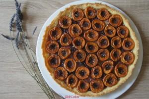 Tarte aux abricots et à la mûre