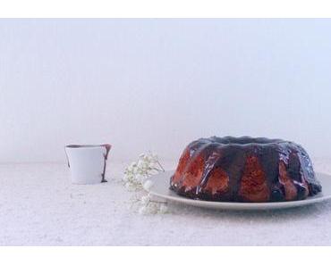 Bundt Cake courgettes-chocolat et coulis au chocolat