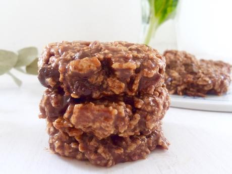 Cookies crus au beurre d’amande et chocolat