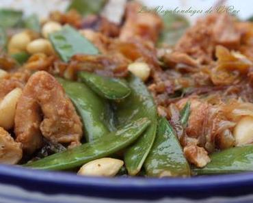 Tajine de poulet aux mirabelles et pois gourmands