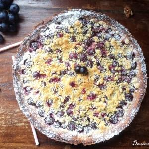 Tarte Streusel aux Raisins Muscat et Noix