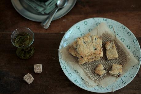 Biscuits aux Graines de Sésame et Tournesol et Pépites de Chocolat … Encore !!