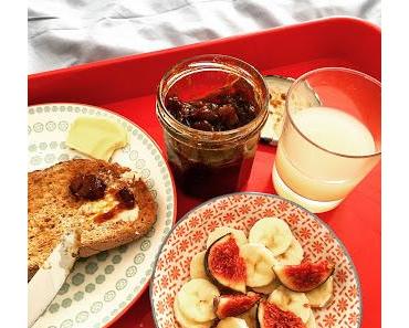 Confiture maison pêches abricots; aux bons parfums d'été pour hiver ensoleillé