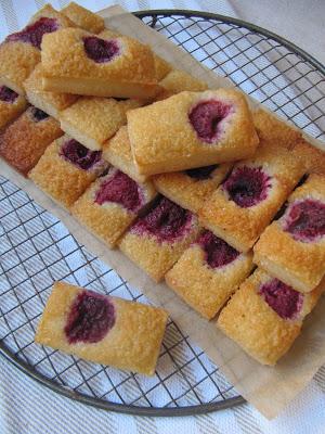 Financiers aux framboises