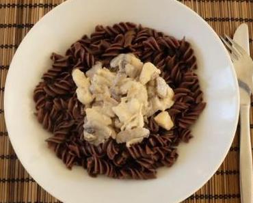 Émincé de poulet à la crème et pâtes au cacao