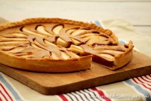 Tarte aux poires et speculoos - www.cuisinedetouslesjours.com