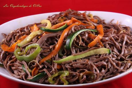 Nouilles soba aux légumes