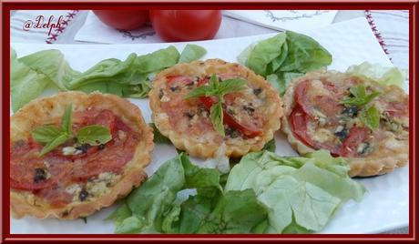 Tartelettes tomates-Mozzarella-Basilic.