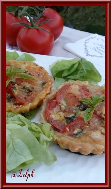 Tartelettes tomates-Mozzarella-Basilic.